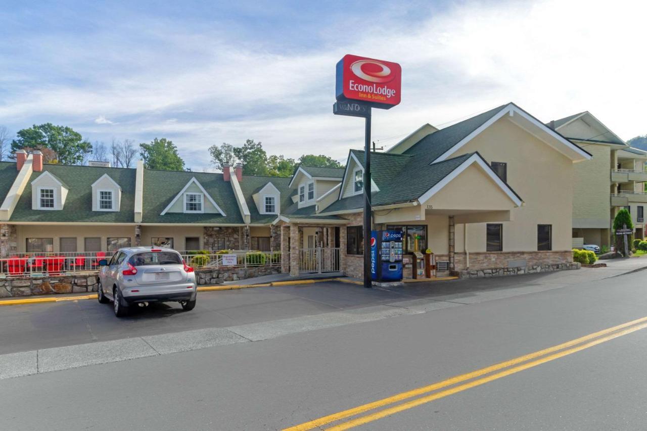 Econo Lodge Inn & Suites Gatlinburg At The Convention Center Exteriér fotografie