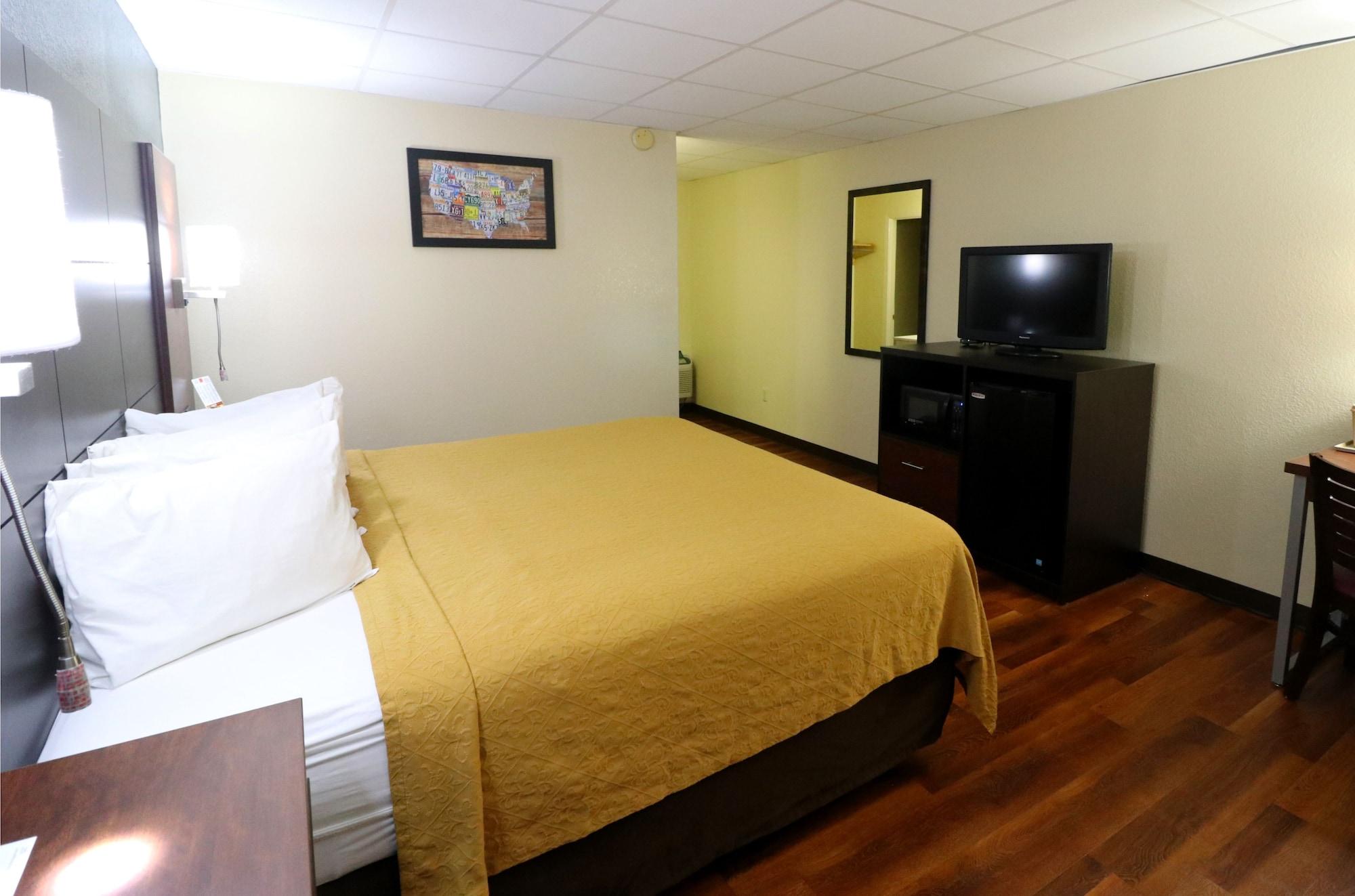 Econo Lodge Inn & Suites Gatlinburg At The Convention Center Exteriér fotografie