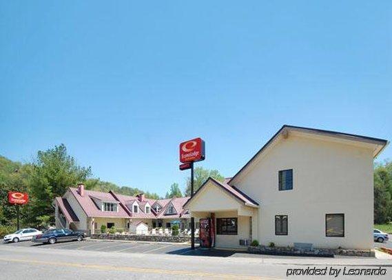 Econo Lodge Inn & Suites Gatlinburg At The Convention Center Exteriér fotografie