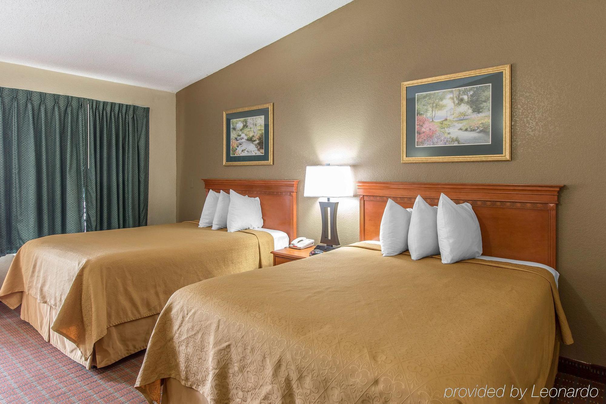 Econo Lodge Inn & Suites Gatlinburg At The Convention Center Exteriér fotografie